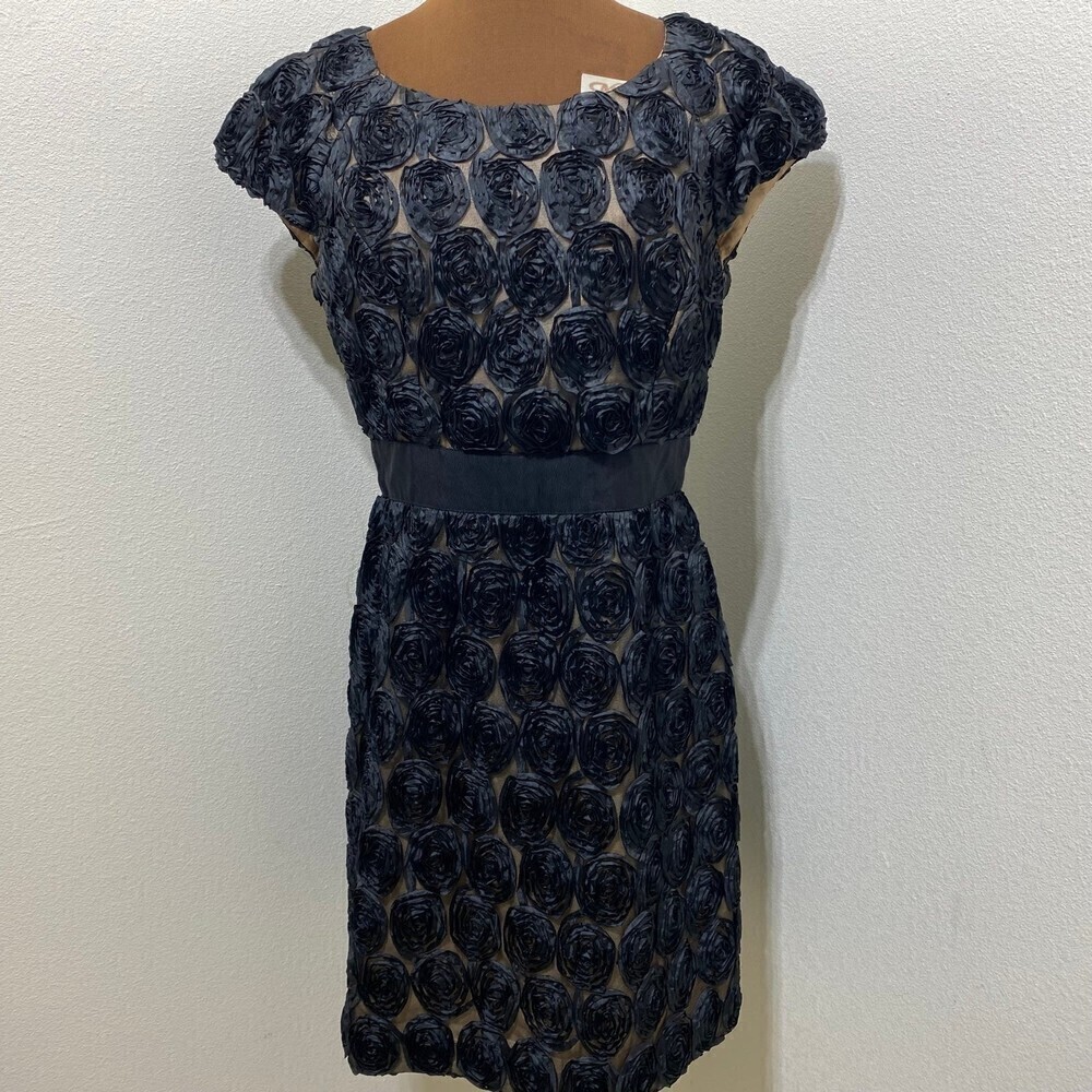 Love Carmen Rosette Dress Size 10